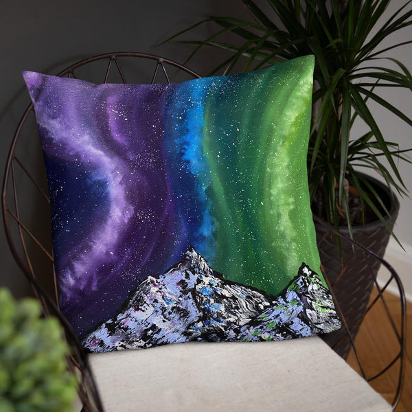 Northern lights decorative throw pillow of Aurora over the mountains
